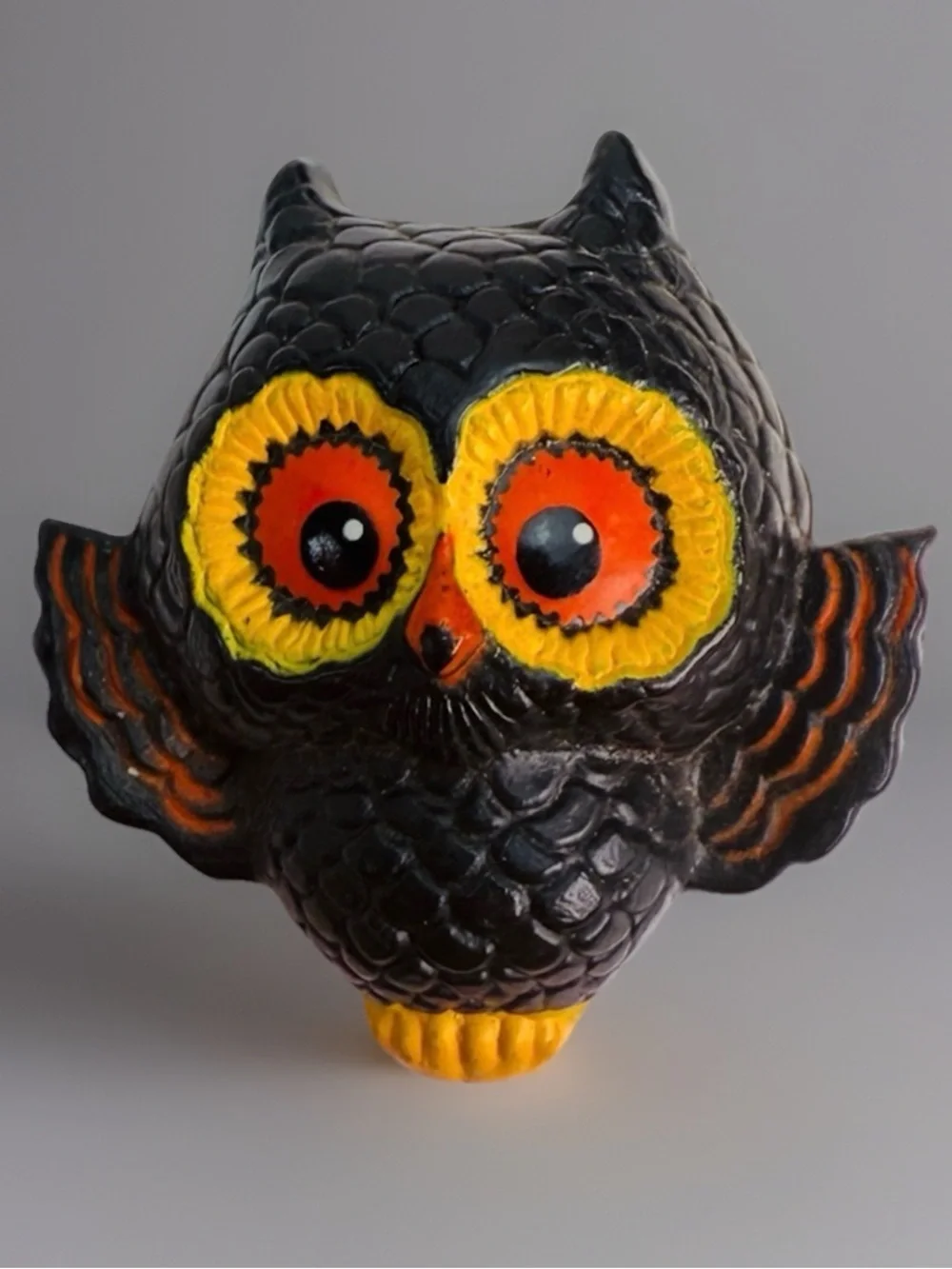 Vintage carved painted owl, brooch, pin